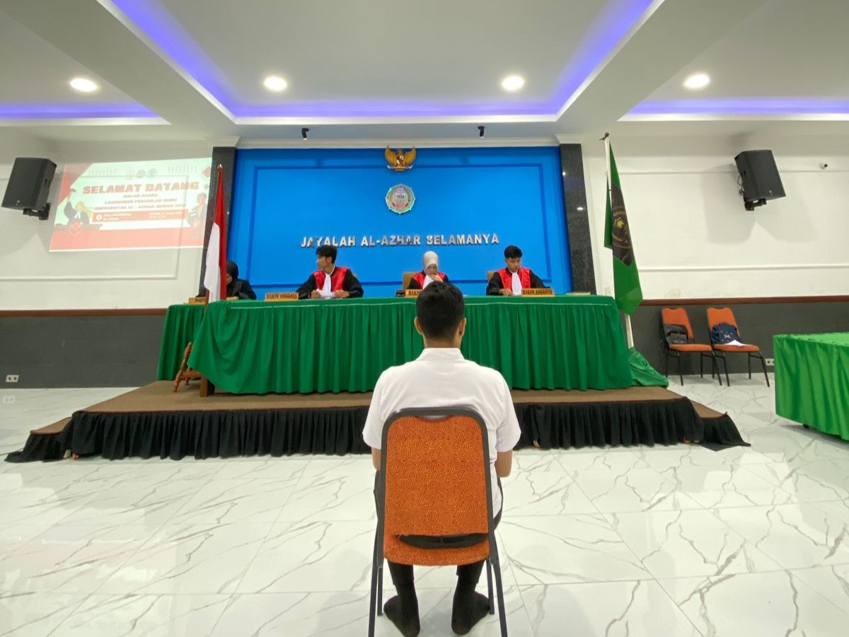 peradilan semu5