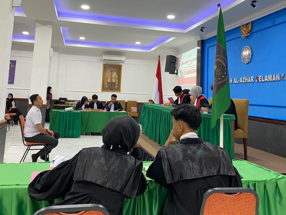 peradilan semu8