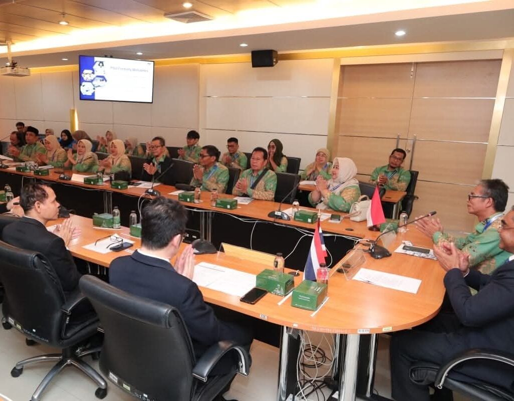 FAKULTAS HUKUM UNIVERSITAS AL AZHAR MEDAN MELAKUKAN INTERNATIONAL COLLABORATION DAN BENCHMARKING DENGAN PRINCE OF SONGKLA UNIVERSITY THAILAND